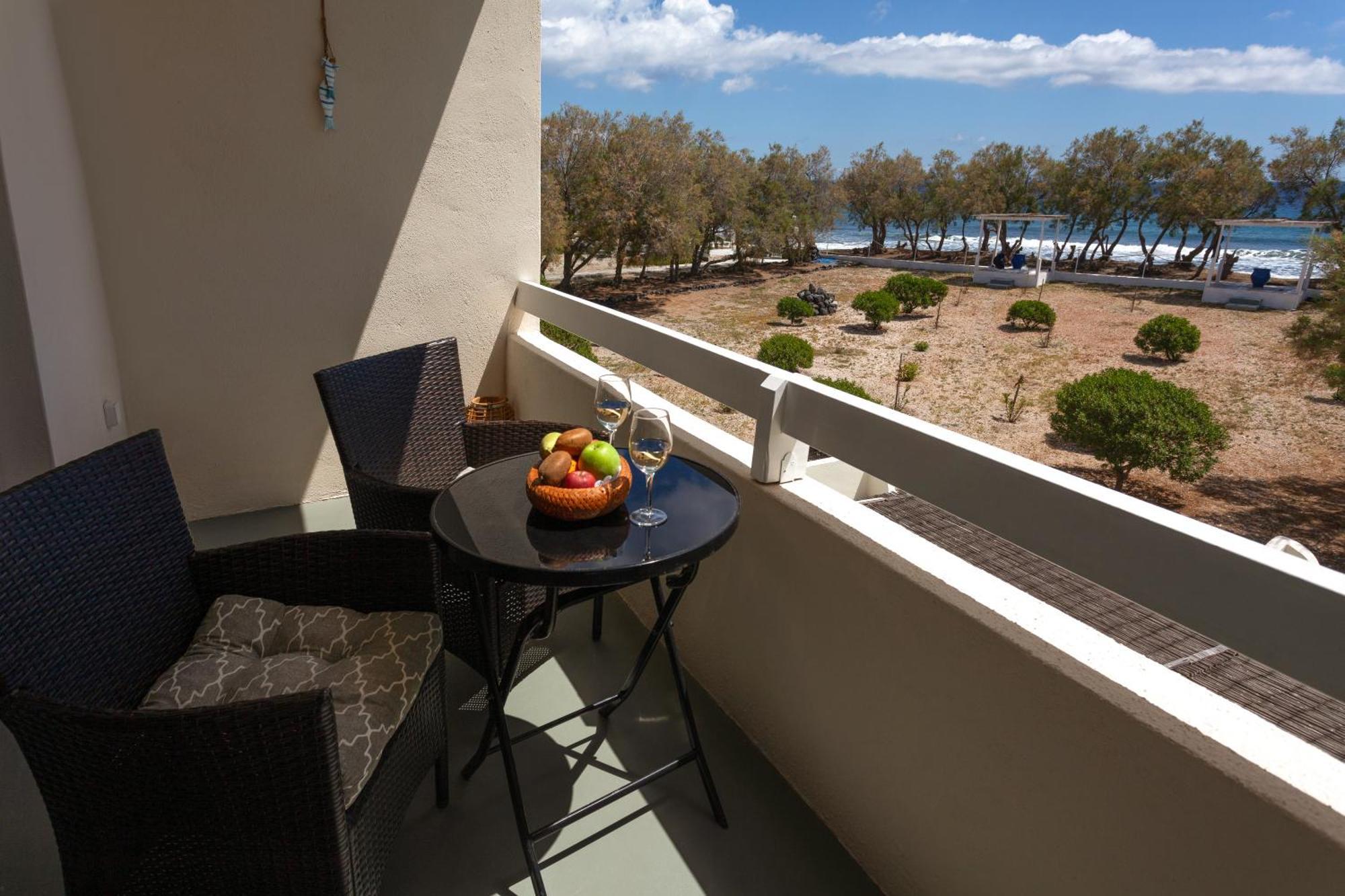 Sea Sound White Katikies Aparthotel Exomitis  Εξωτερικό φωτογραφία