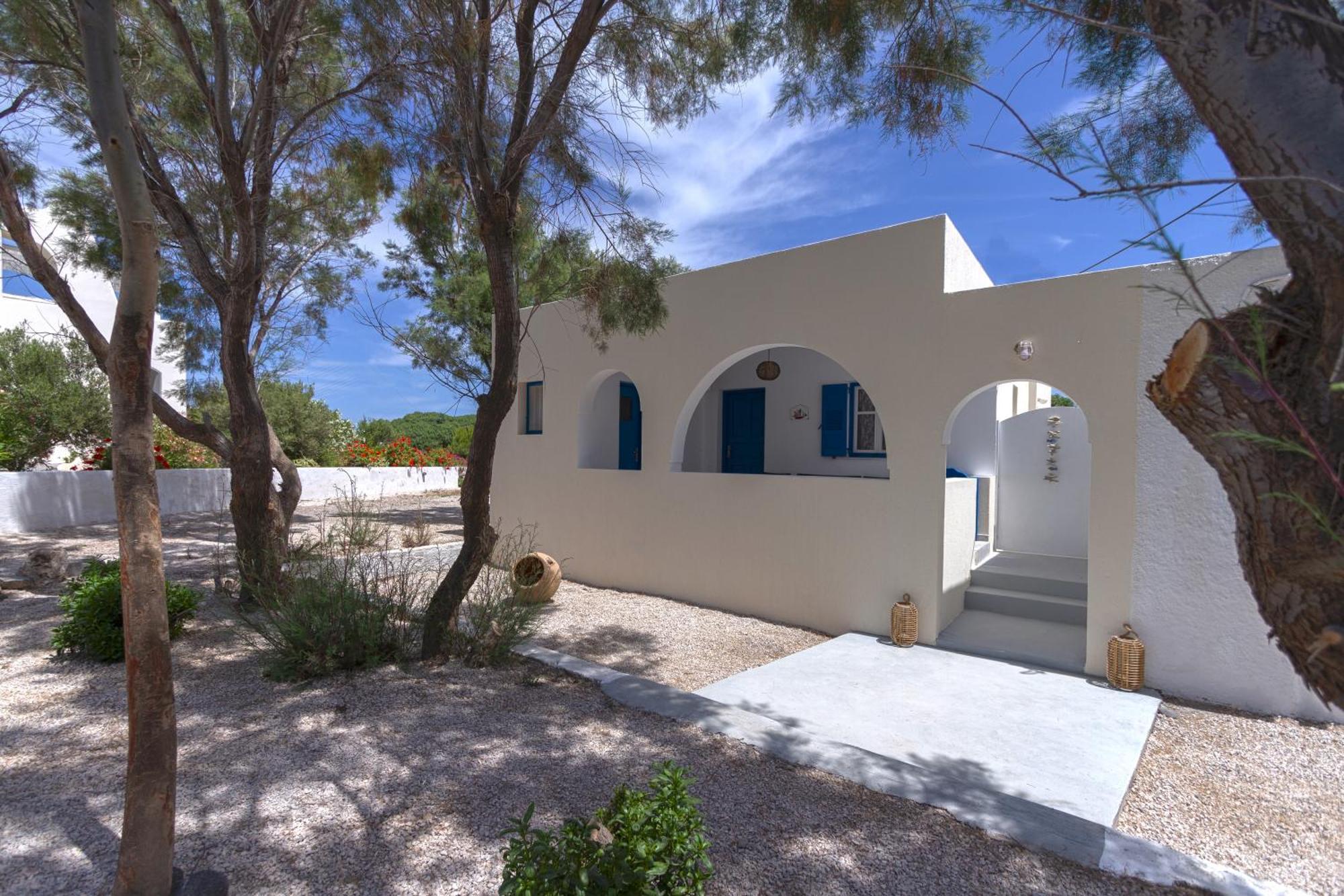 Sea Sound White Katikies Aparthotel Exomitis  Εξωτερικό φωτογραφία