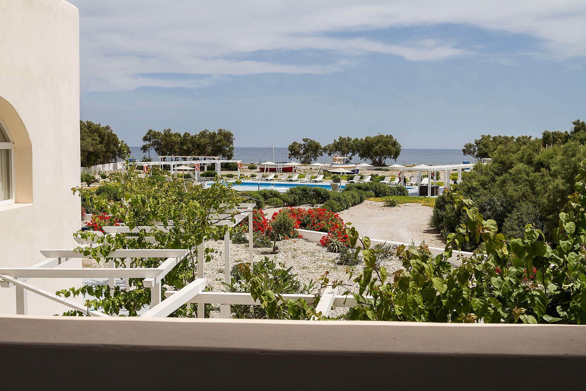 Sea Sound White Katikies Aparthotel Exomitis  Εξωτερικό φωτογραφία